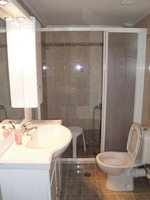 La Fontaine Apartments Kandia Room photo