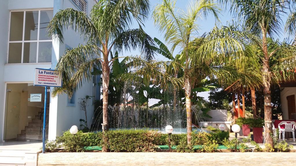La Fontaine Apartments Kandia Exterior photo